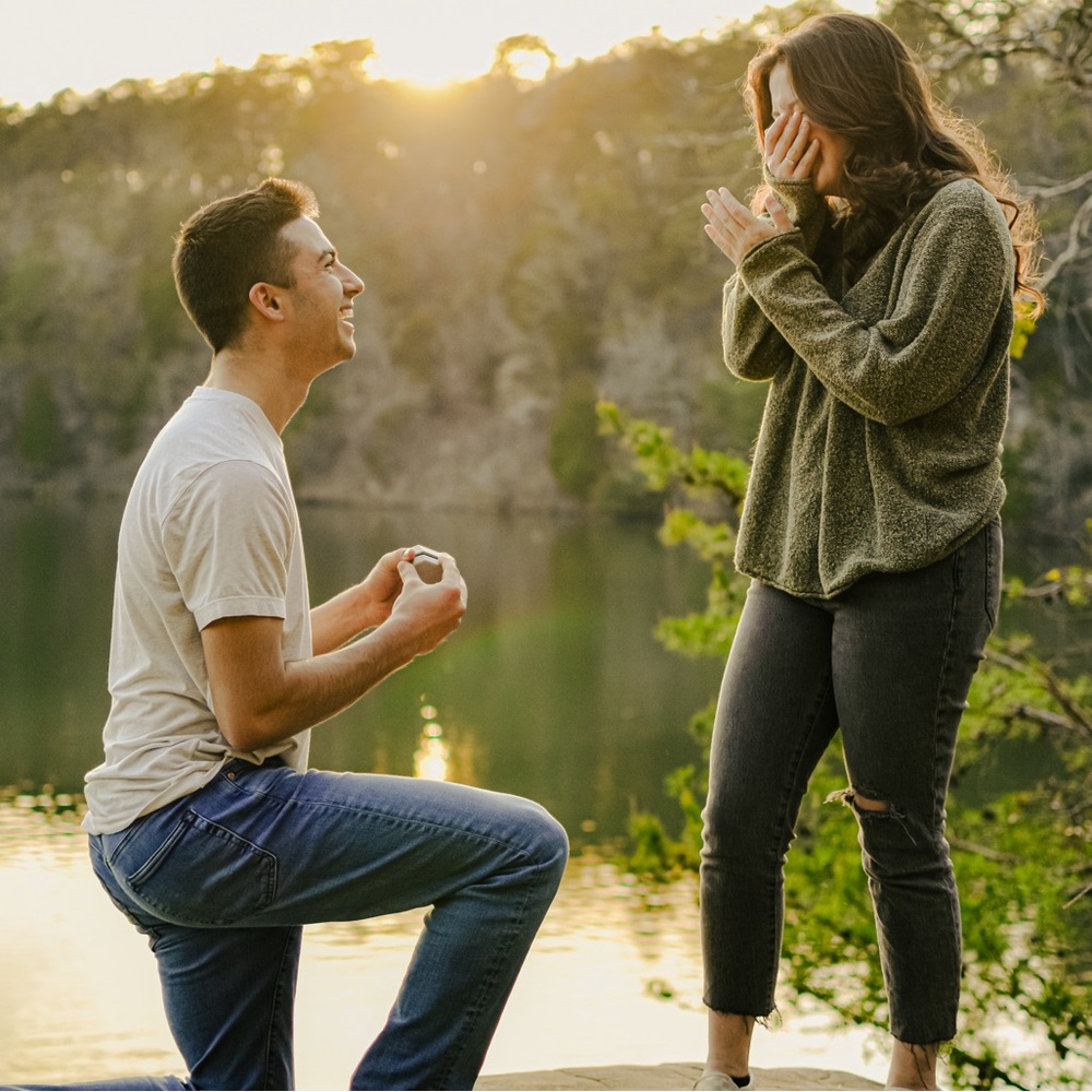 IM GETTING MARRIED!!!